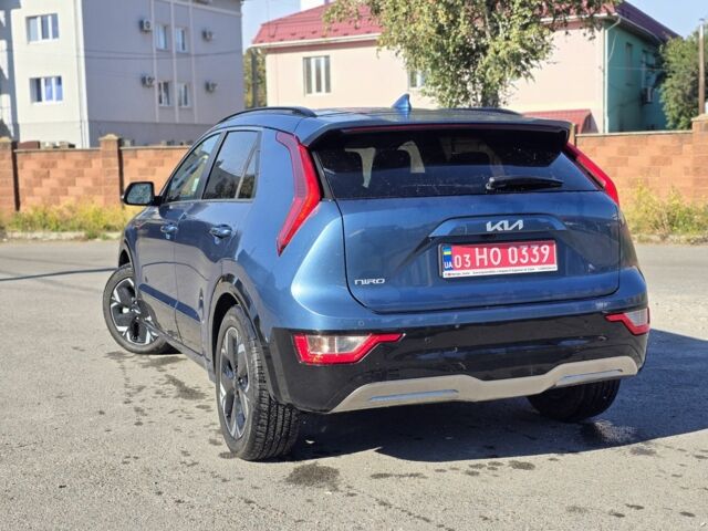 Синій Кіа Niro, об'ємом двигуна 0 л та пробігом 170 тис. км за 19999 $, фото 4 на Automoto.ua