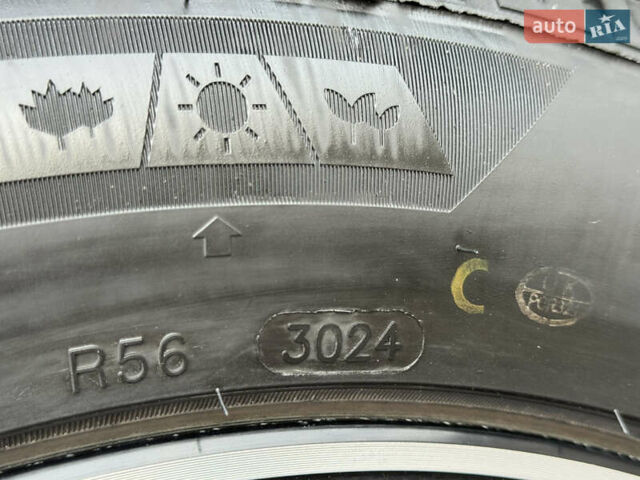 Синий Киа Niro, объемом двигателя 0 л и пробегом 18 тыс. км за 27400 $, фото 29 на Automoto.ua