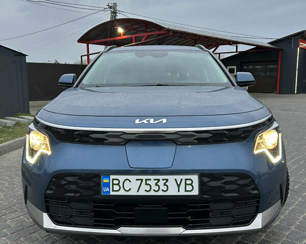 Синий Киа Niro, объемом двигателя 0 л и пробегом 48 тыс. км за 23850 $, фото 3 на Automoto.ua
