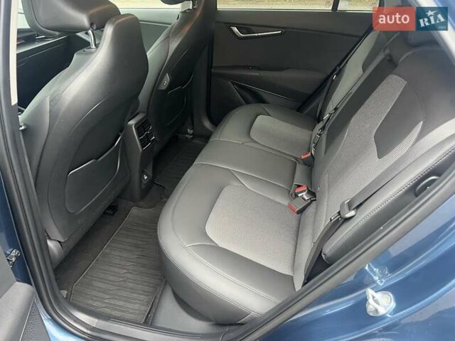 Синій Кіа Niro, об'ємом двигуна 0 л та пробігом 21 тис. км за 25300 $, фото 18 на Automoto.ua