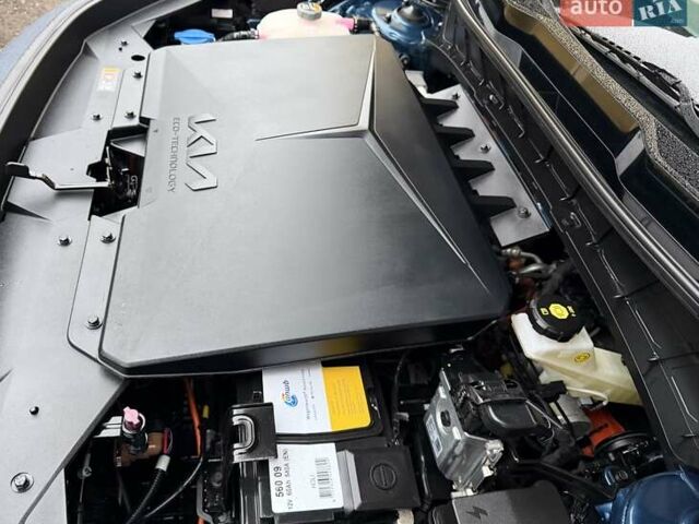 Синій Кіа Niro, об'ємом двигуна 0 л та пробігом 59 тис. км за 24950 $, фото 24 на Automoto.ua
