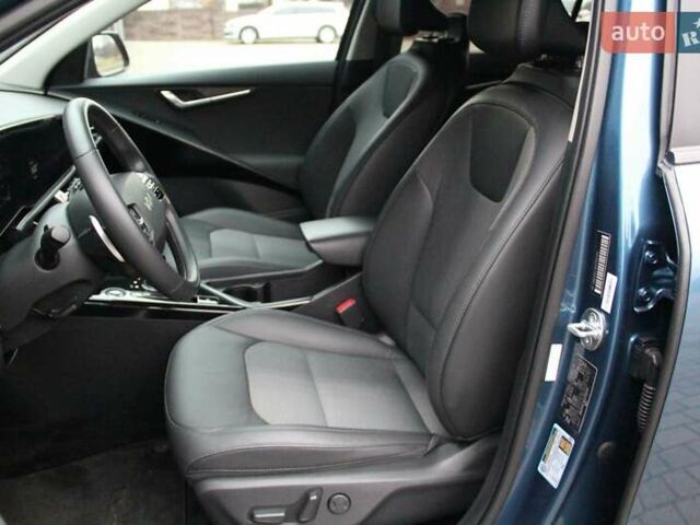 Синій Кіа Niro, об'ємом двигуна 0 л та пробігом 81 тис. км за 20800 $, фото 18 на Automoto.ua