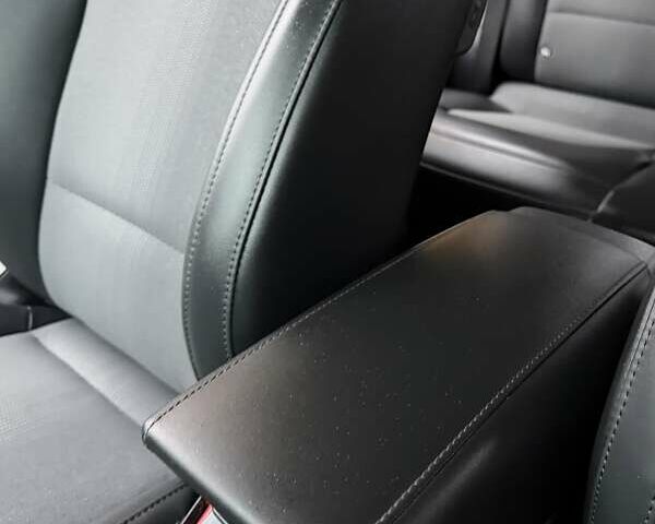 Синій Кіа Niro, об'ємом двигуна 0 л та пробігом 59 тис. км за 24950 $, фото 27 на Automoto.ua