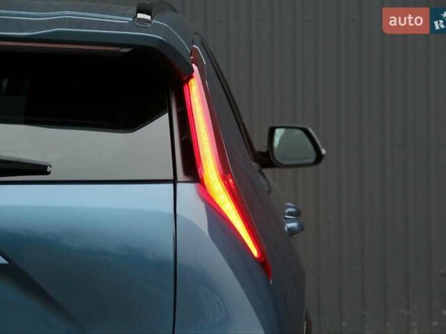 Синій Кіа Niro, об'ємом двигуна 0 л та пробігом 81 тис. км за 20800 $, фото 9 на Automoto.ua