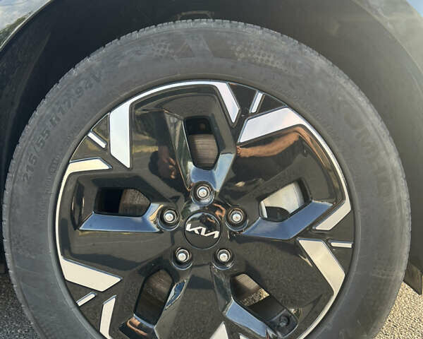 Синій Кіа Niro, об'ємом двигуна 0 л та пробігом 14 тис. км за 25100 $, фото 20 на Automoto.ua