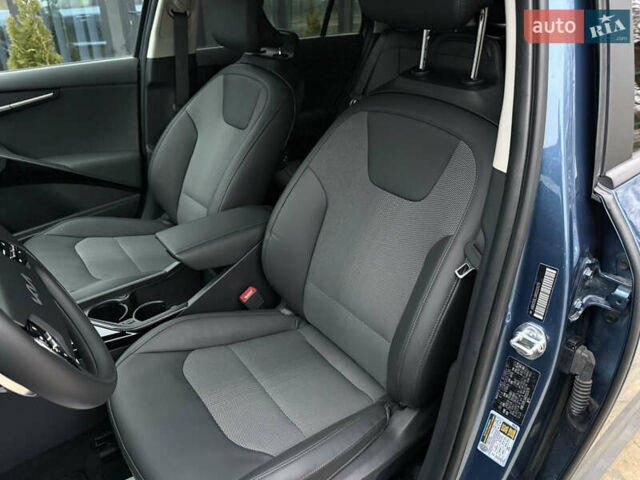 Синий Киа Niro, объемом двигателя 0 л и пробегом 46 тыс. км за 23999 $, фото 12 на Automoto.ua