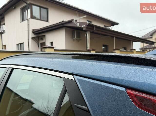 Синій Кіа Niro, об'ємом двигуна 0 л та пробігом 59 тис. км за 24950 $, фото 18 на Automoto.ua