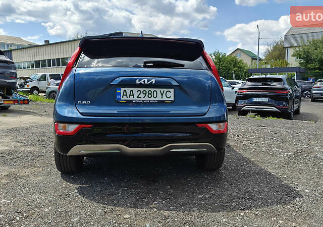 Синий Киа Niro, объемом двигателя 0 л и пробегом 7 тыс. км за 23900 $, фото 5 на Automoto.ua