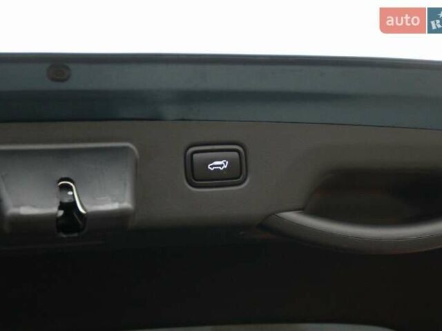 Синій Кіа Niro, об'ємом двигуна 0 л та пробігом 81 тис. км за 20800 $, фото 12 на Automoto.ua