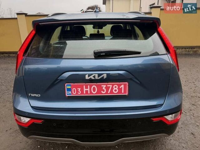 Синій Кіа Niro, об'ємом двигуна 0 л та пробігом 59 тис. км за 24950 $, фото 2 на Automoto.ua