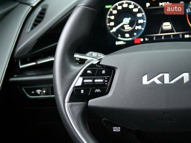 Синій Кіа Niro, об'ємом двигуна 0 л та пробігом 81 тис. км за 20800 $, фото 25 на Automoto.ua