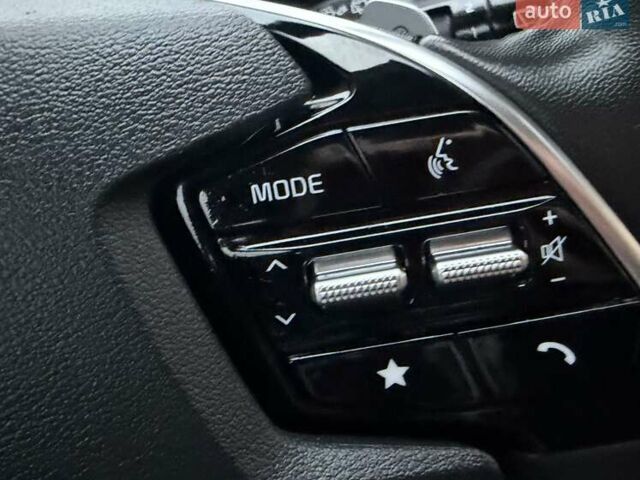 Синій Кіа Niro, об'ємом двигуна 0 л та пробігом 59 тис. км за 24950 $, фото 64 на Automoto.ua