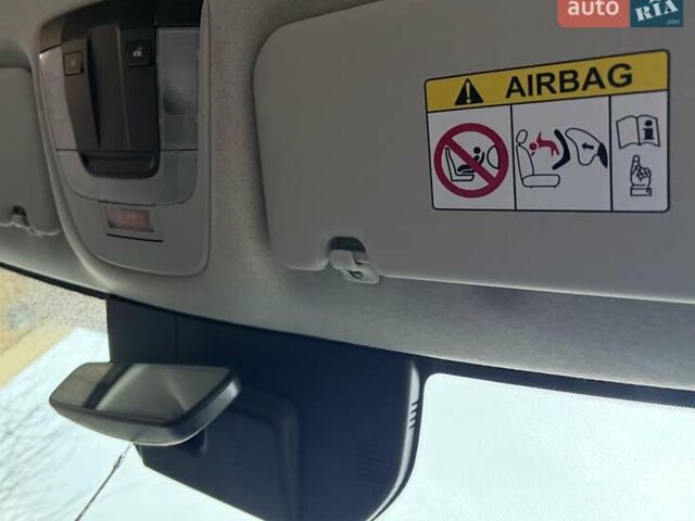 Синій Кіа Niro, об'ємом двигуна 0 л та пробігом 59 тис. км за 24950 $, фото 36 на Automoto.ua