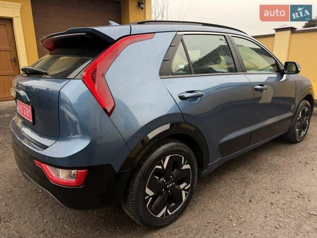 Синій Кіа Niro, об'ємом двигуна 0 л та пробігом 59 тис. км за 24950 $, фото 3 на Automoto.ua
