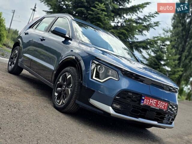 Синій Кіа Niro, об'ємом двигуна 0 л та пробігом 19 тис. км за 24900 $, фото 4 на Automoto.ua