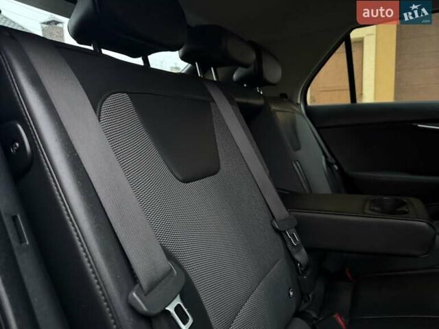 Синій Кіа Niro, об'ємом двигуна 0 л та пробігом 59 тис. км за 24950 $, фото 69 на Automoto.ua