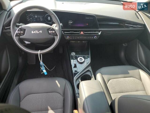 Киа Niro 2025 в Луцке на Automoto.ua Синий Киа Niro, объемом двигателя 0 л и пробегом 35 тыс. км за 8900 $, фото 7 на Automoto.ua
