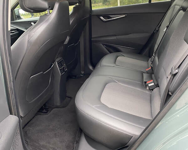 Зеленый Киа Niro, объемом двигателя 0 л и пробегом 160 тыс. км за 21999 $, фото 14 на Automoto.ua