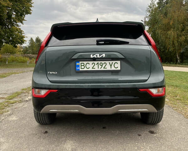 Зеленый Киа Niro, объемом двигателя 0 л и пробегом 160 тыс. км за 21999 $, фото 7 на Automoto.ua