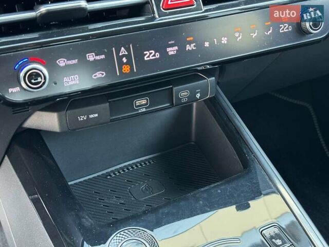 Зелений Кіа Niro, об'ємом двигуна 0 л та пробігом 79 тис. км за 29347 $, фото 19 на Automoto.ua