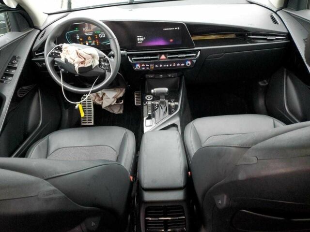 Зелений Кіа Niro, об'ємом двигуна 1.6 л та пробігом 56 тис. км за 16500 $, фото 14 на Automoto.ua