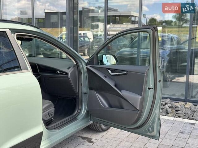 Зелений Кіа Niro, об'ємом двигуна 0 л та пробігом 79 тис. км за 29347 $, фото 36 на Automoto.ua