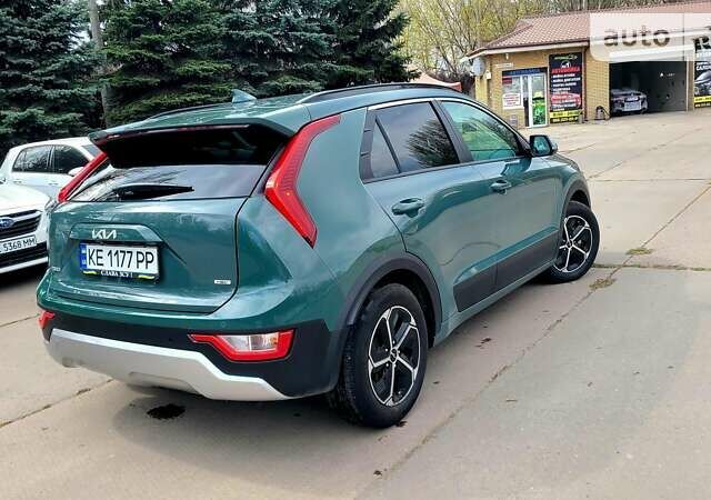 Зелений Кіа Niro, об'ємом двигуна 1.58 л та пробігом 28 тис. км за 34000 $, фото 3 на Automoto.ua