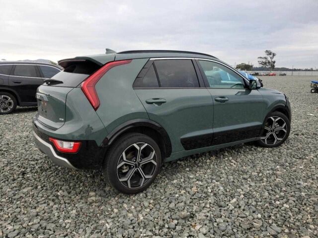 Зелений Кіа Niro, об'ємом двигуна 1.6 л та пробігом 56 тис. км за 16500 $, фото 9 на Automoto.ua
