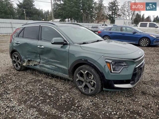 Зелений Кіа Niro, об'ємом двигуна 1.58 л та пробігом 93 тис. км за 7000 $, фото 3 на Automoto.ua