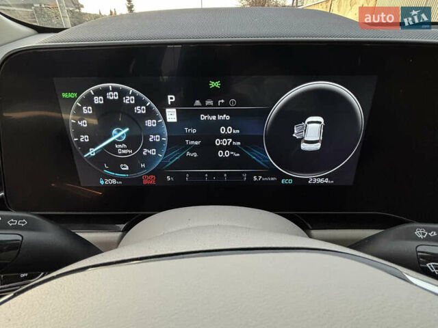 Зеленый Киа Niro, объемом двигателя 0 л и пробегом 24 тыс. км за 22799 $, фото 16 на Automoto.ua