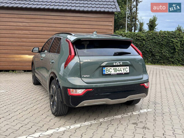 Зеленый Киа Niro, объемом двигателя 0 л и пробегом 35 тыс. км за 21499 $, фото 5 на Automoto.ua