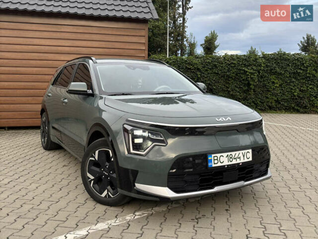 Зеленый Киа Niro, объемом двигателя 0 л и пробегом 35 тыс. км за 21499 $, фото 1 на Automoto.ua