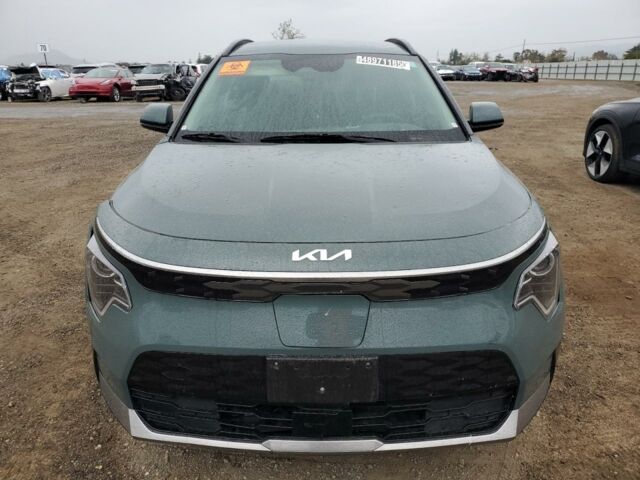 Зеленый Киа Niro, объемом двигателя 0 л и пробегом 28 тыс. км за 16900 $, фото 1 на Automoto.ua