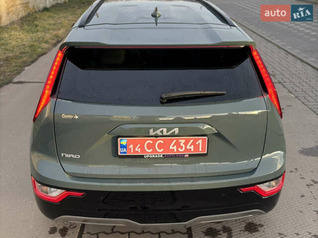 Зеленый Киа Niro, объемом двигателя 0 л и пробегом 24 тыс. км за 22799 $, фото 77 на Automoto.ua