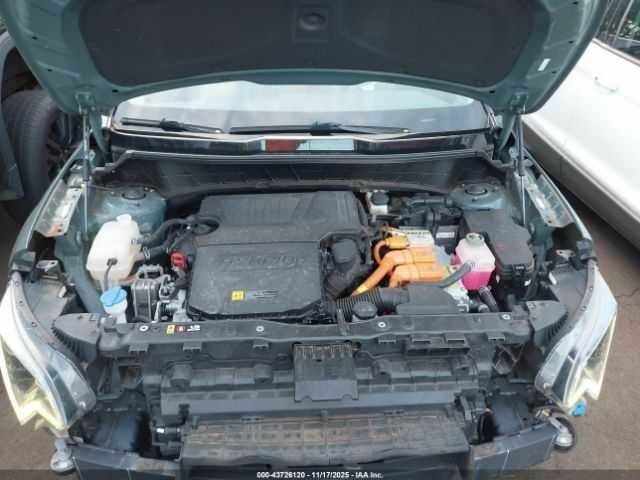 Зеленый Киа Niro, объемом двигателя 1.6 л и пробегом 36 тыс. км за 7000 $, фото 12 на Automoto.ua