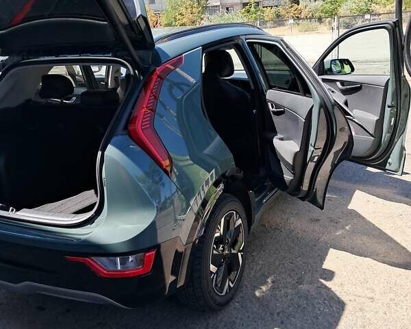 Зеленый Киа Niro, объемом двигателя 0 л и пробегом 35 тыс. км за 24700 $, фото 7 на Automoto.ua