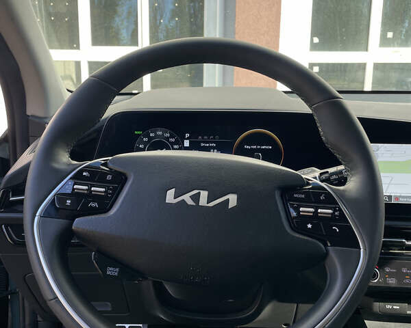 Зеленый Киа Niro, объемом двигателя 0 л и пробегом 14 тыс. км за 25999 $, фото 10 на Automoto.ua