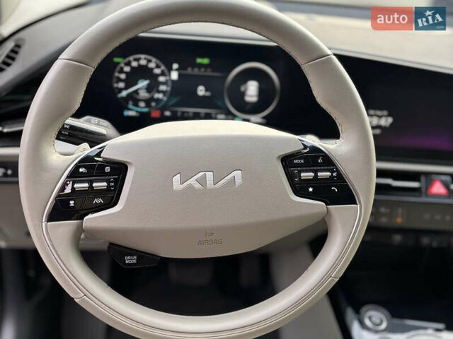 Зеленый Киа Niro, объемом двигателя 0 л и пробегом 35 тыс. км за 21499 $, фото 13 на Automoto.ua