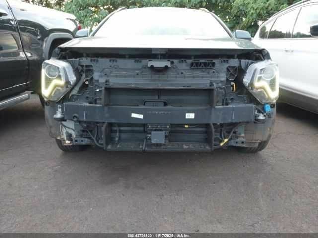 Зеленый Киа Niro, объемом двигателя 1.6 л и пробегом 36 тыс. км за 7000 $, фото 9 на Automoto.ua