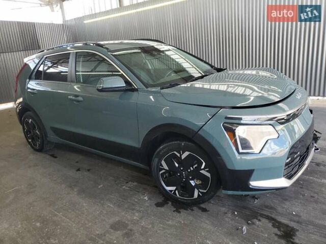 Зелений Кіа Niro, об'ємом двигуна 0 л та пробігом 96 тис. км за 16000 $, фото 13 на Automoto.ua