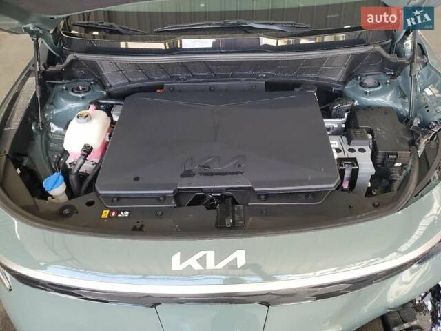 Зелений Кіа Niro, об'ємом двигуна 0 л та пробігом 96 тис. км за 16000 $, фото 9 на Automoto.ua