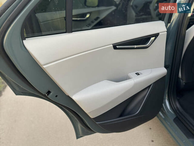 Зеленый Киа Niro, объемом двигателя 0 л и пробегом 24 тыс. км за 22799 $, фото 61 на Automoto.ua