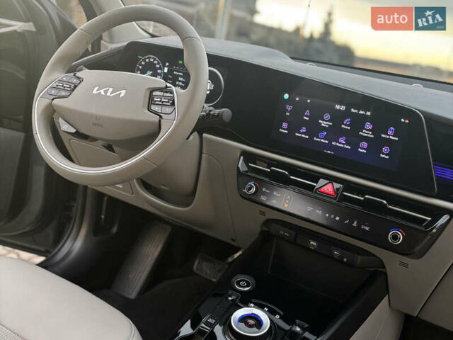 Зеленый Киа Niro, объемом двигателя 0 л и пробегом 24 тыс. км за 22799 $, фото 26 на Automoto.ua