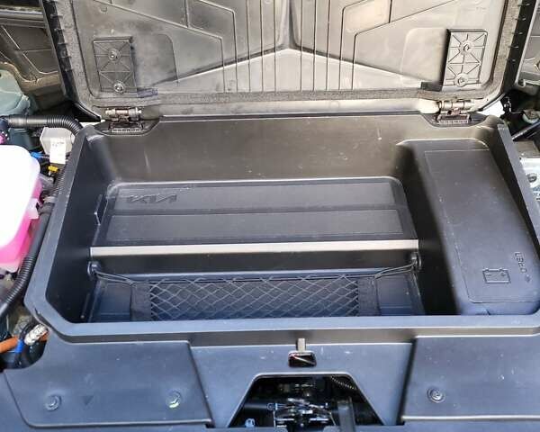 Зелений Кіа Niro, об'ємом двигуна 0 л та пробігом 21 тис. км за 26000 $, фото 3 на Automoto.ua