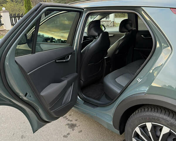 Зелений Кіа Niro, об'ємом двигуна 0 л та пробігом 28 тис. км за 24400 $, фото 36 на Automoto.ua