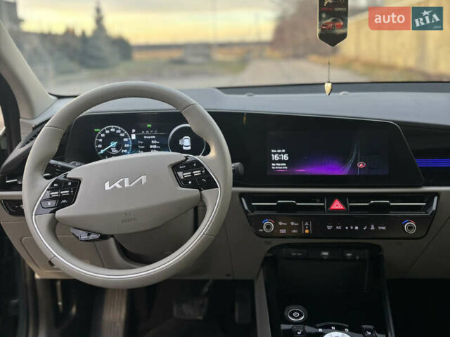 Зеленый Киа Niro, объемом двигателя 0 л и пробегом 24 тыс. км за 22799 $, фото 11 на Automoto.ua