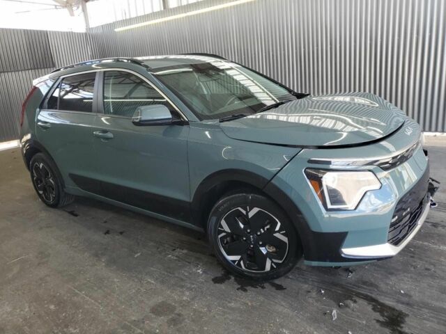 Зелений Кіа Niro, об'ємом двигуна 0 л та пробігом 96 тис. км за 16500 $, фото 5 на Automoto.ua