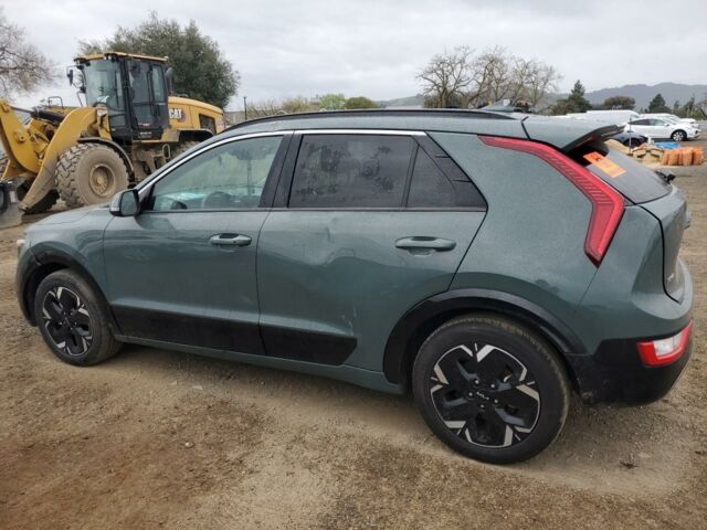 Зеленый Киа Niro, объемом двигателя 0 л и пробегом 28 тыс. км за 16900 $, фото 3 на Automoto.ua