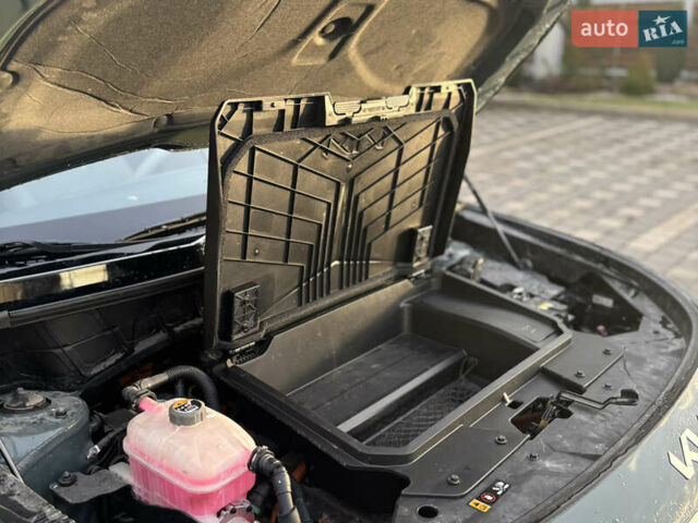 Зеленый Киа Niro, объемом двигателя 0 л и пробегом 24 тыс. км за 22799 $, фото 46 на Automoto.ua
