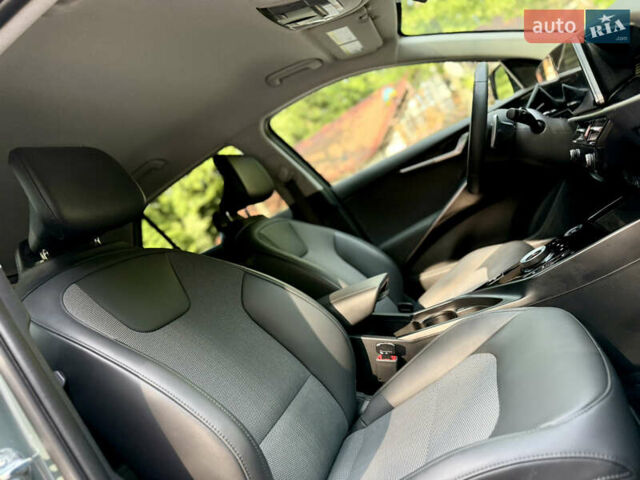 Зеленый Киа Niro, объемом двигателя 0 л и пробегом 26 тыс. км за 25199 $, фото 72 на Automoto.ua